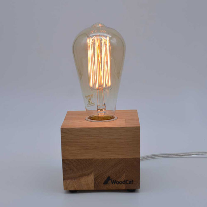 Светильник из дуба с лампой Эдисона